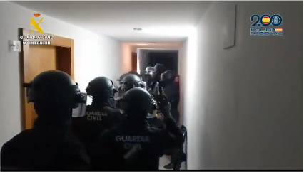 Cae una banda en Alicante por desvalijar cajas fuertes con herramientas de bomberos robadas-100